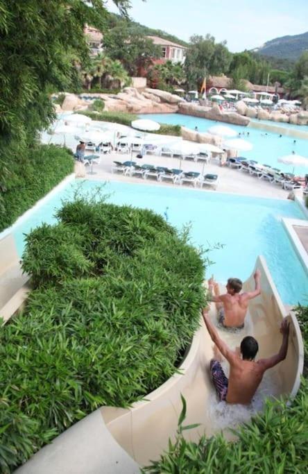 Les Restanques Bougainvillee 2051 Grimaud Exteriér fotografie