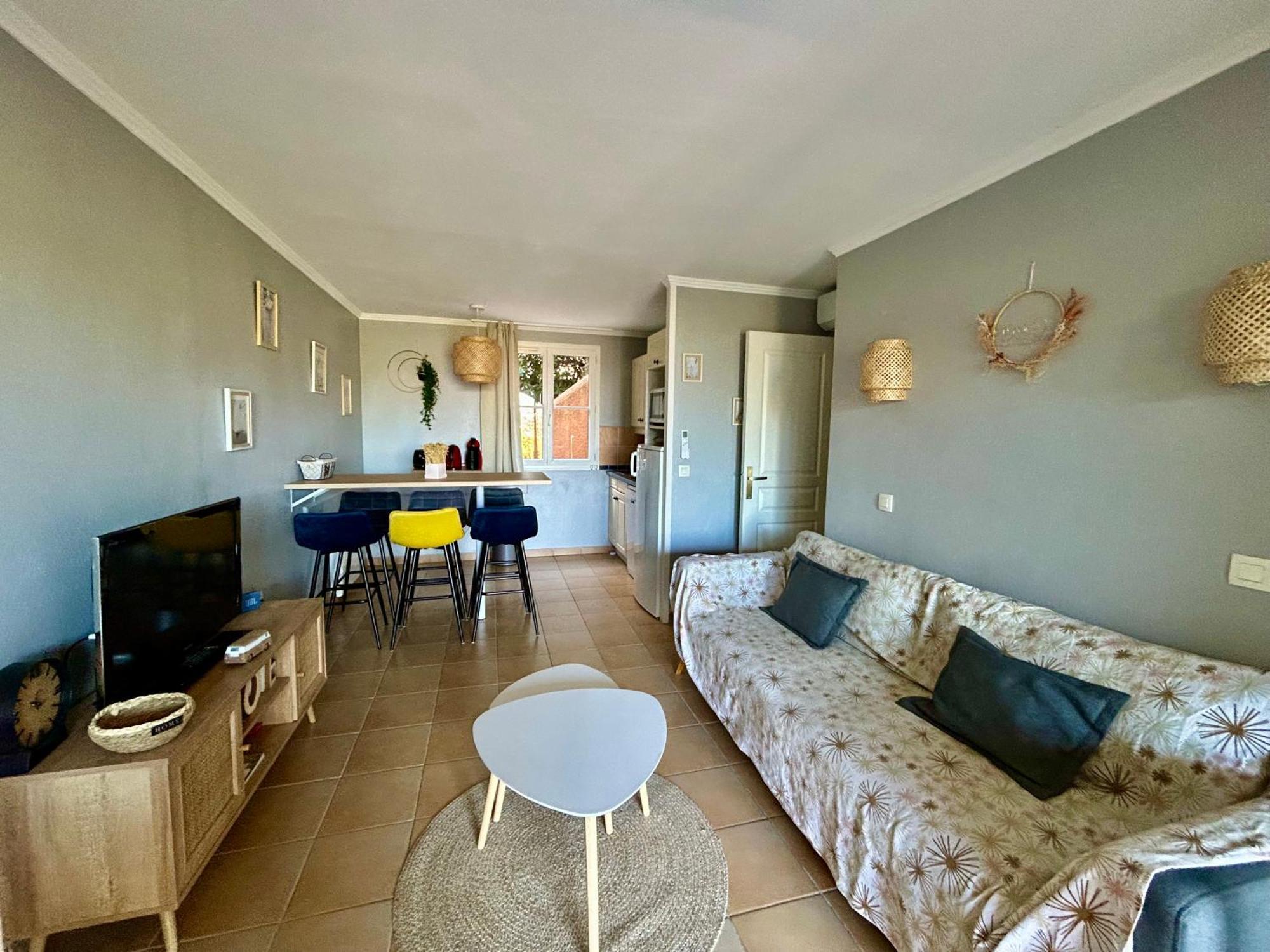 Les Restanques Bougainvillee 2051 Grimaud Exteriér fotografie