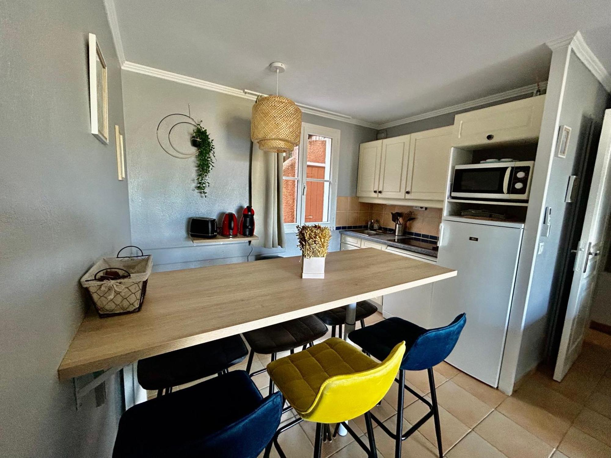 Les Restanques Bougainvillee 2051 Grimaud Exteriér fotografie