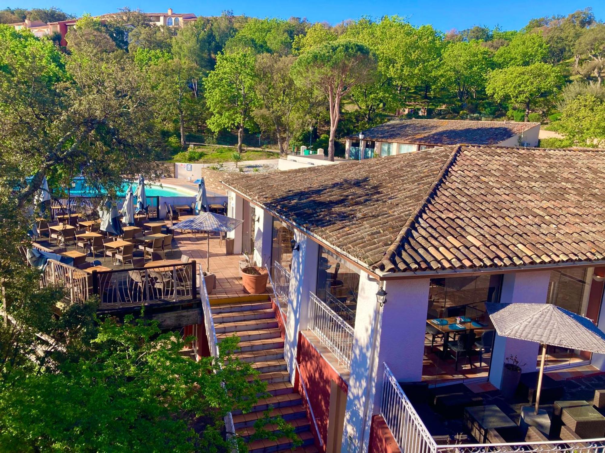 Les Restanques Bougainvillee 2051 Grimaud Exteriér fotografie